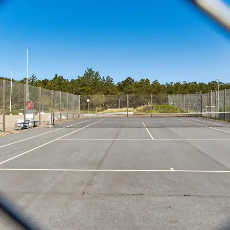 Gaelle - 2-3km From The Sea By Interhome *