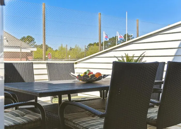 Gaelle - 2-3km From The Sea By Interhome